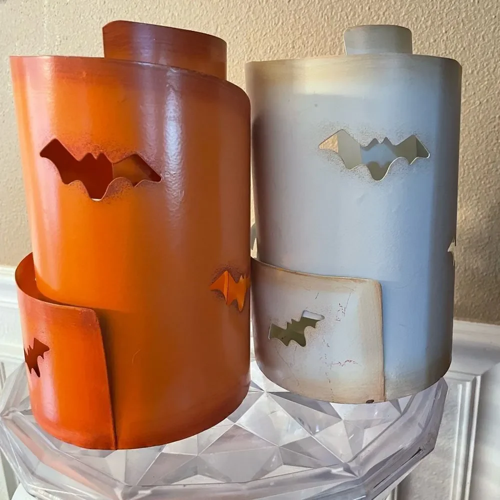 Glitzhome Set of 2 Pumpkin and Ghost Boo and Eek Metal Candle Holders
